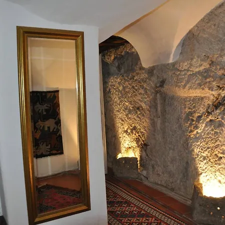 Romantic,central Situated 75m2 Flat